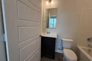 1229 Dowdy Dr, Belton, TX 76513 - Photo 6