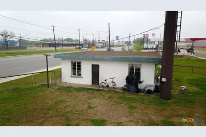 3505 Houston Highway, Victoria, TX 77901 - Photo 32