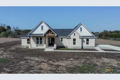 110 Lake Village Road, Seguin, TX 78155 - Photo 2