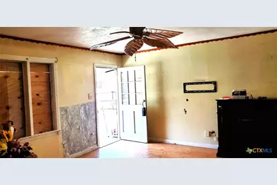 112 College Avenue, Oglesby, TX 76561 - Photo 14