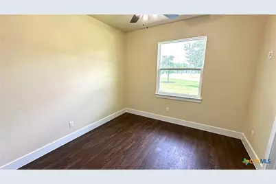 1725 Cottonwood Mesa Drive, Kempner, TX 76539 - Photo 20