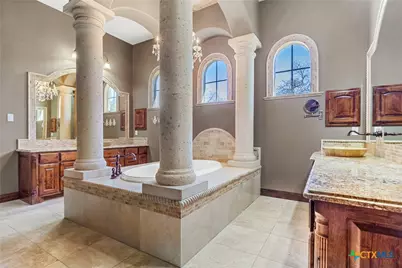 220 Gabriel Woods Drive, Georgetown, TX 78633 - Photo 18