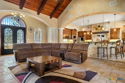 220 Gabriel Woods Drive, Georgetown, TX 78633 - Photo 4