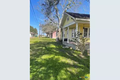 1610 South Third Street, Ganado, TX 77962 - Photo 4