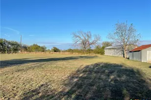 346 Cr 352, Rosebud, TX 76661 - Photo 10