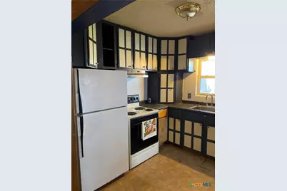 303 N 7th Street, Copperas Cove, TX 76522 - Photo 6