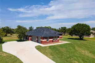 3025 Millhouse Rd, Copperas Cove, TX 76522 - Photo 2