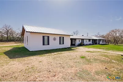 455 Suncrest Lane, Victoria, TX 77905 - Photo 20