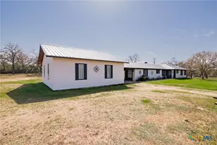 455 Suncrest Ln, Victoria, TX 77905 - Photo 20
