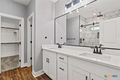 209 Troell Street, Seguin, TX 78155 - Photo 16