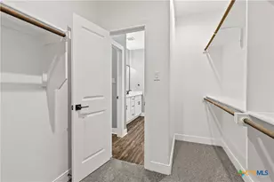 209 Troell St, Seguin, TX 78155 - Photo 20