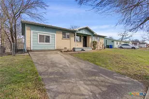 703 S 13th St, Copperas Cove, TX 76522 - Photo 4