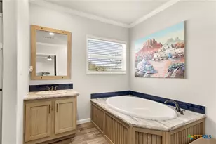 154 Sunrise Dr, Kyle, TX 78640 - Photo 20