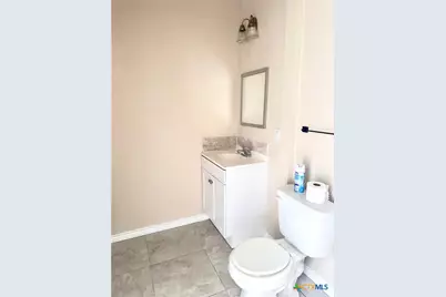 104 S 2nd Street, Stockdale, TX 78160 - Photo 14