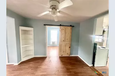 104 S 2nd Street, Stockdale, TX 78160 - Photo 8