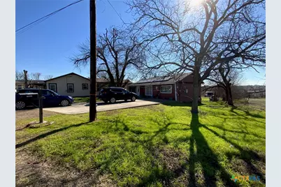 2071 Eastman Avenue, New Braunfels, TX 78130 - Photo 1