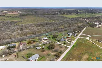 398 Red Bird Lane, Kingsbury, TX 78638 - Photo 40