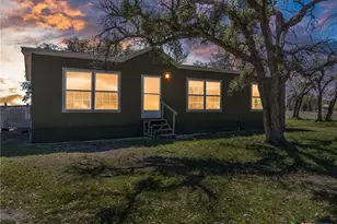 996 Co Rd 421, Evant, TX 76525 - Photo 2