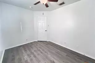 236 Alves Ln, New Braunfels, TX 78130 - Photo 10