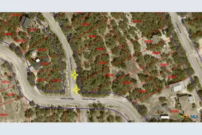 863 Valley Ridge, Canyon Lake, TX 78133 - Photo 12