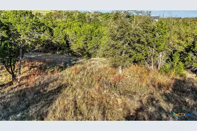863 Valley Ridge, Canyon Lake, TX 78133 - Photo 6