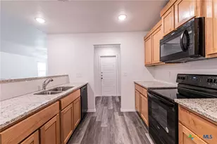 704 Kimble Dr, Temple, TX 76501 - Photo 6