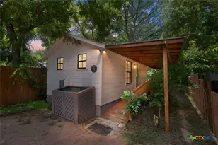 107-109 Scudder Ln, Wimberley, TX 78676 - Photo 24