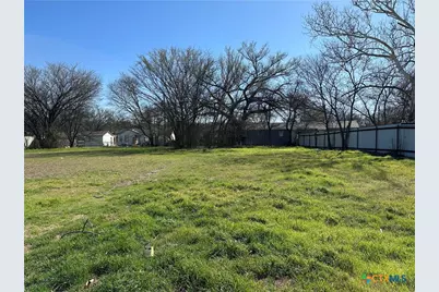 614 Blake Street, Killeen, TX 76541 - Photo 2