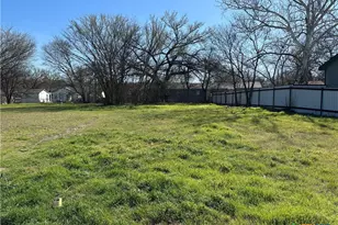 614 Blake St, Killeen, TX 76541 - Photo 1