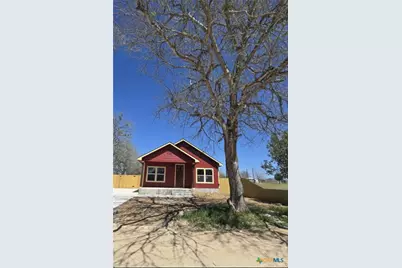 410 W Trinity Street, Luling, TX 78648 - Photo 1