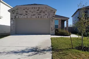 559 Dakota Crk, New Braunfels, TX 78130 - Photo 2