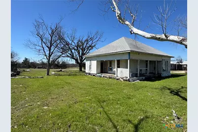 320 N 5th Street, Lott, TX 76656 - Photo 6