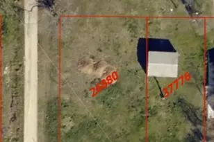 301 Judge Hailey Dr, Lott, TX 76656 - Photo 6