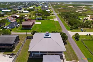 107 W Taylor Ave, Port O'Connor, TX 77982 - Photo 42