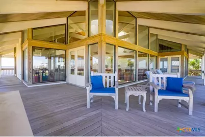 107 W Taylor Avenue, Port O'Connor, TX 77982 - Photo 22