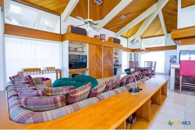 107 W Taylor Avenue, Port O'Connor, TX 77982 - Photo 16