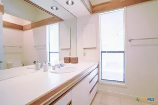 107 W Taylor Ave, Port O'Connor, TX 77982 - Photo 38