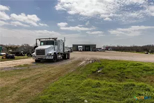 1758 Ilka Switch, Seguin, TX 78155 - Photo 18