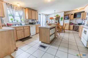 1758 Ilka Switch, Seguin, TX 78155 - Photo 8