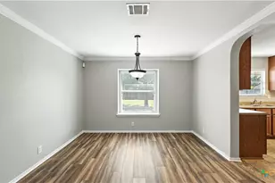 2137 Dorman Dr, New Braunfels, TX 78130 - Photo 8