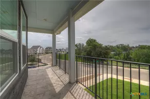 605 Creekside Cmn, New Braunfels, TX 78130 - Photo 6
