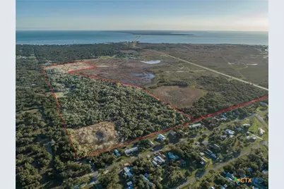 6498 Hwy 35 N, Rockport, TX 78382 - Photo 1