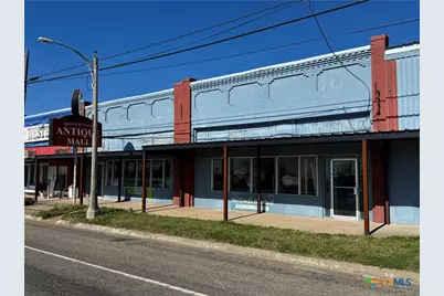 208 E Gassaway, Lott, TX 76656 - Photo 4