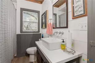 7150 Linne Rd, Seguin, TX 78155 - Photo 16