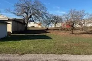 215 Louise Ave, Kingsland, TX 78639 - Photo 20