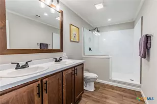 336 Clara Ridge Rd, Marion, TX 78124 - Photo 16