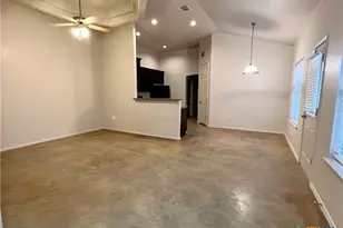 213B Anne Louise Dr, New Braunfels, TX 78130 - Photo 2