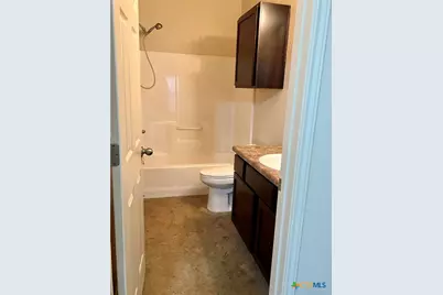 213 B Anne Louise Drive #B, New Braunfels, TX 78130 - Photo 4