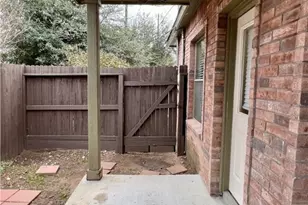 213B Anne Louise Dr, New Braunfels, TX 78130 - Photo 10