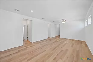 7813 Smoke Crk Ln, Temple, TX 76502 - Photo 8